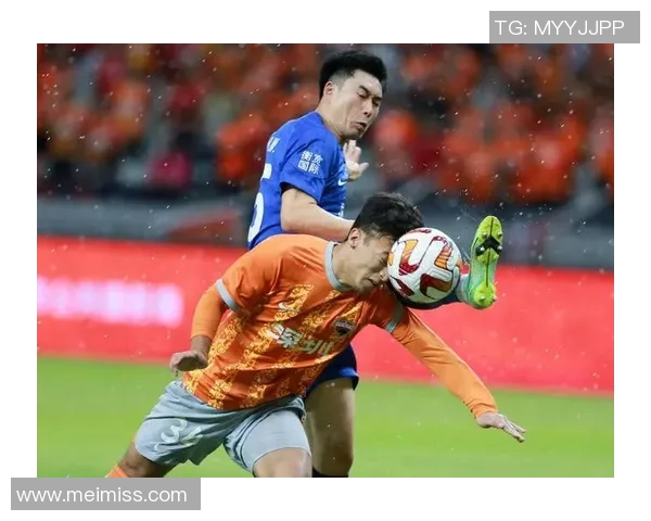 中国足球三大奇葩球星：从奇葩事件到另类表现的全景揭秘