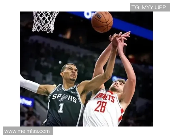 光头足球超级球星的辉煌历程与不凡成就揭秘